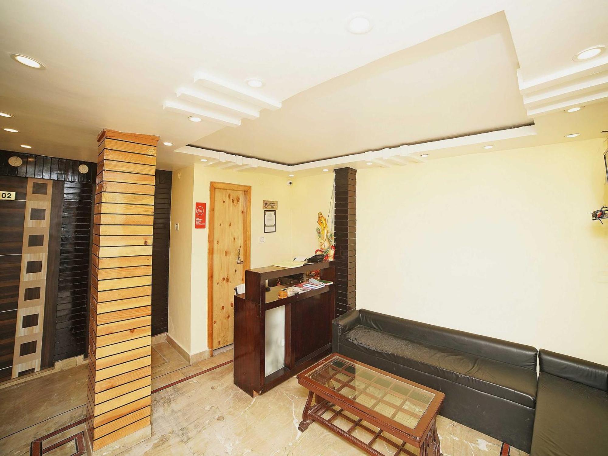 Oyo8594金巢酒店 奈尼塔尔 外观 照片